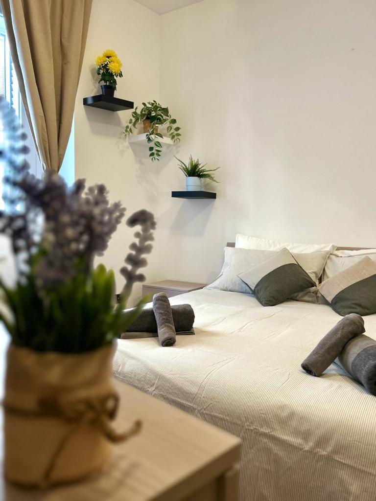 Residence Zar 3 Триест Екстериор снимка